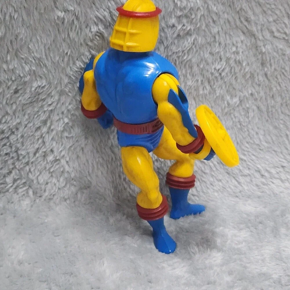 Vintage SY-KLONE Masters of the Universe Figure - 1984 MOTU Sy-Clone Spins